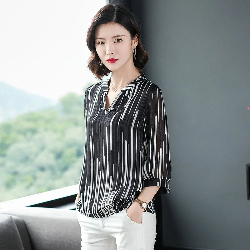 Women's Spring Summer Style Chiffon Blouses Blouses Shirt Women's Striped V-neck Three Quarter Sleeve Casual Loose Tops SP015