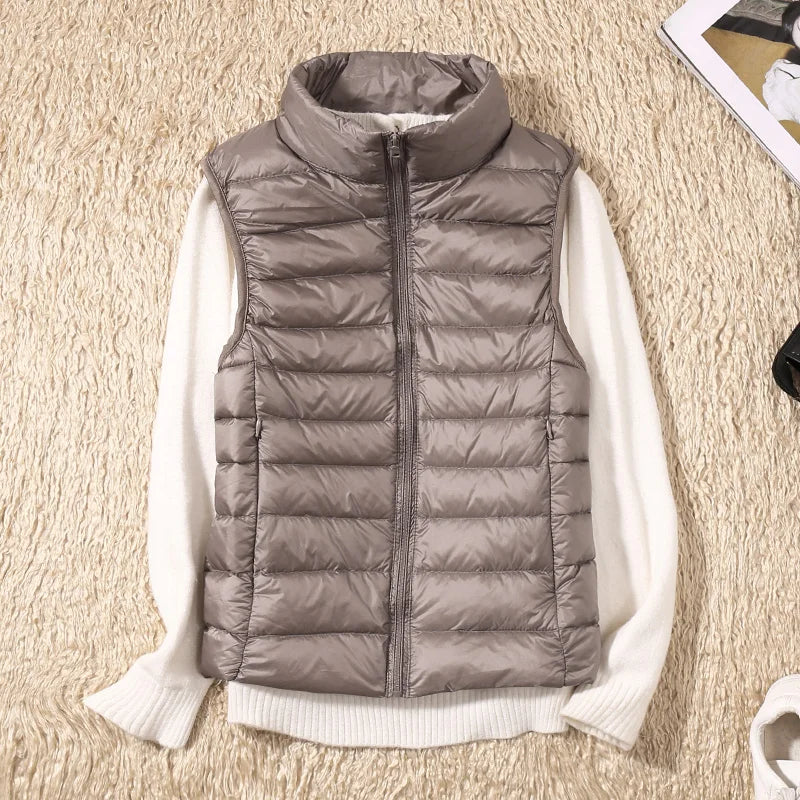 New Women Sleeveless Women's Ultra Light Down Vests Slim Jacket Girl Gilet Lightweight Windproof Warm Waistcoat Portable