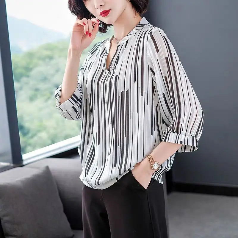 Women's Spring Summer Style Chiffon Blouses Blouses Shirt Women's Striped V-neck Three Quarter Sleeve Casual Loose Tops SP015