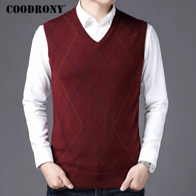 COODRONY Casual Argyle V-Neck Sleeveless Vest Men Clothes 2020 Autumn Winter New Arrival Knitted Cashmere Wool Sweater Vest 8174